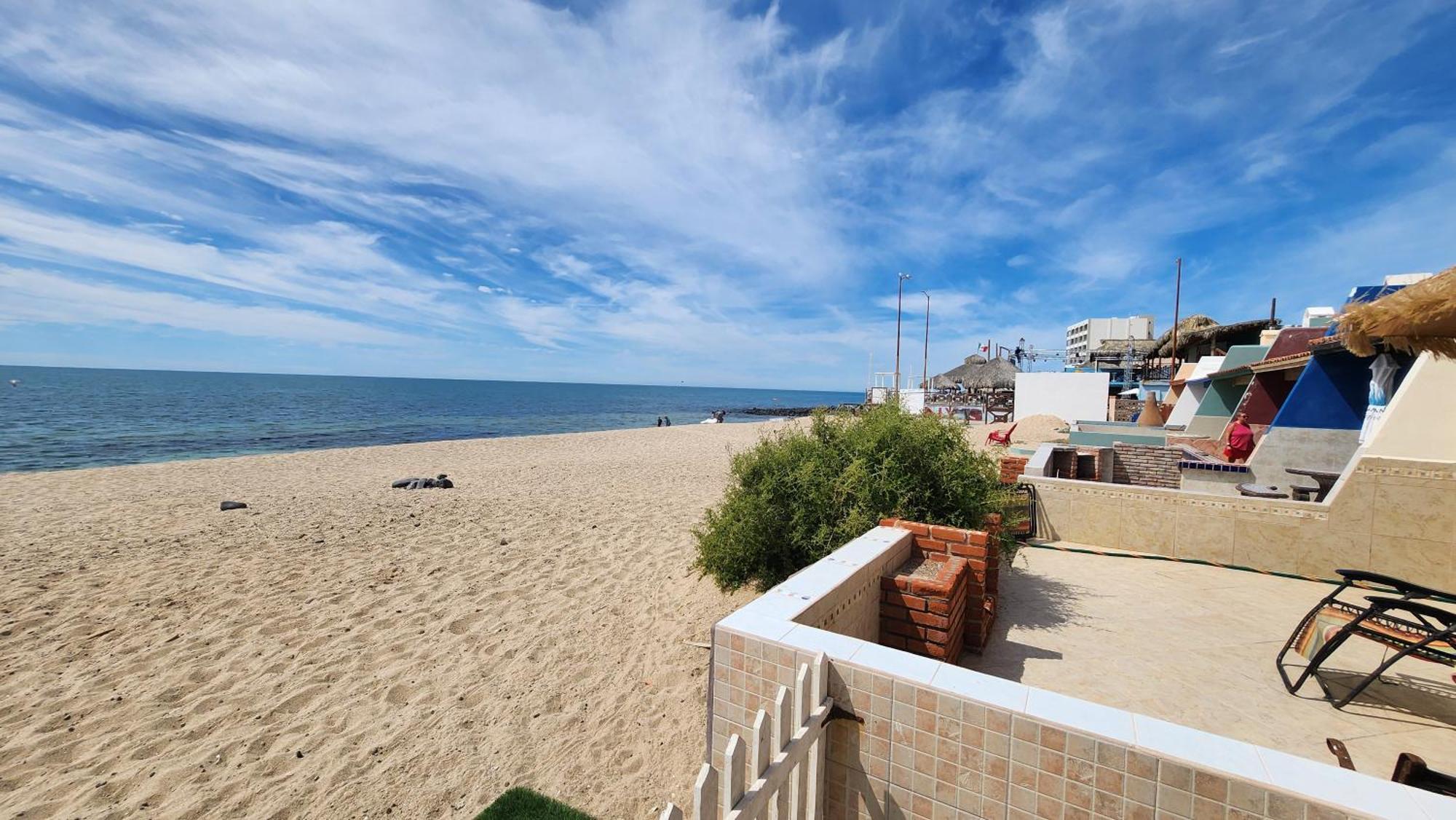 Las Brisas #8 Beachfront - On The Sand And Steps From Mannys For Tacos & Tequila Puerto Peñasco المظهر الخارجي الصورة